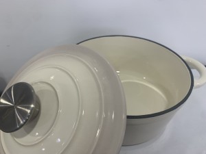 potên pijandinê yên ji hesinê avêtin