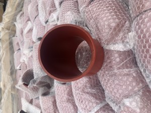 Raccordu per tubi in ghisa EN877 Gomitu curvu à 45°