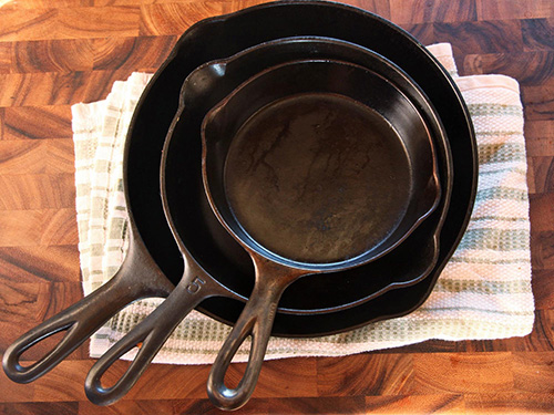 How to Clean Cast Iron Cookware